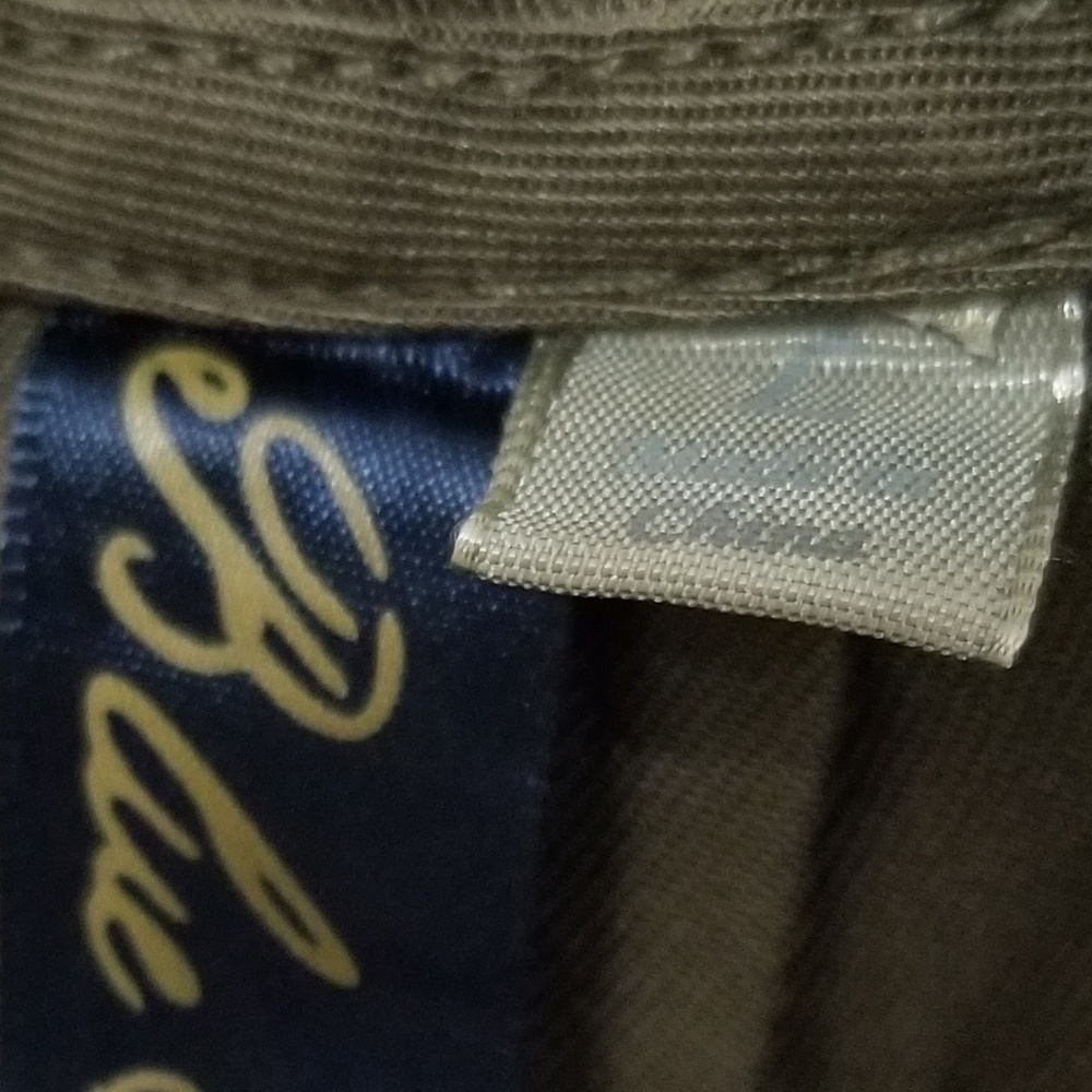 NWOT Olive Top Ruffle Bottom Large - Picture 6 of 8